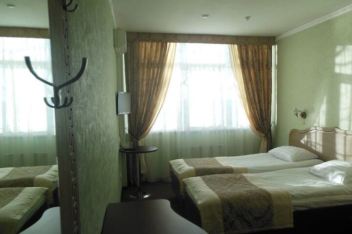 Room 19 of 25