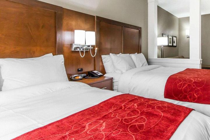 1 King Bed Suite (12 of 12)