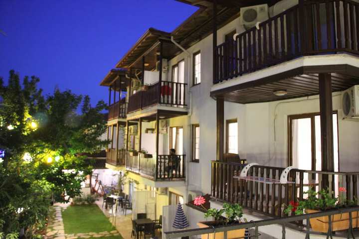 Terrace/Patio 88 of 91