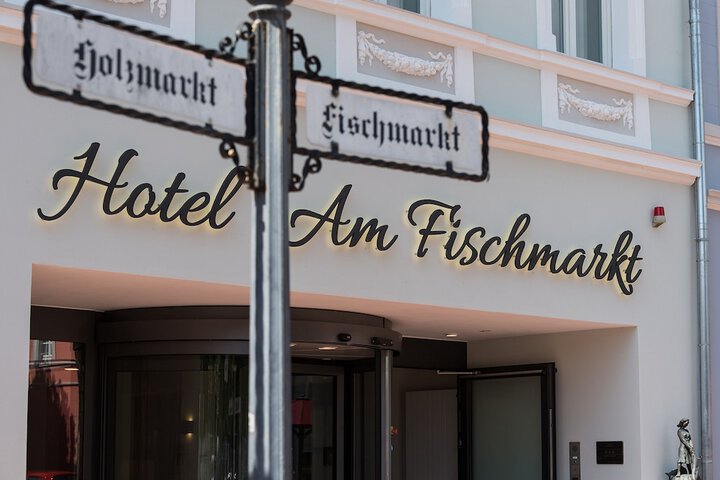 Hotel 50 of 54
