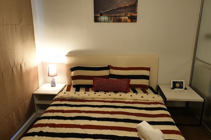Room 5 of 38