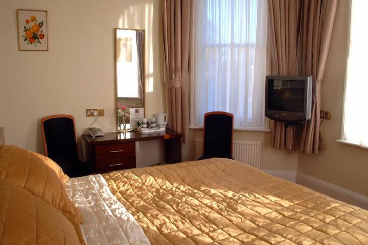 Photo 28