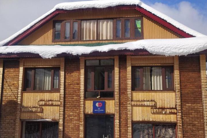 Hotel Lal Kothi Pahalgam