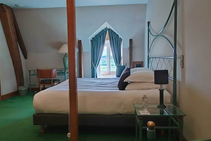 Room 21 of 101