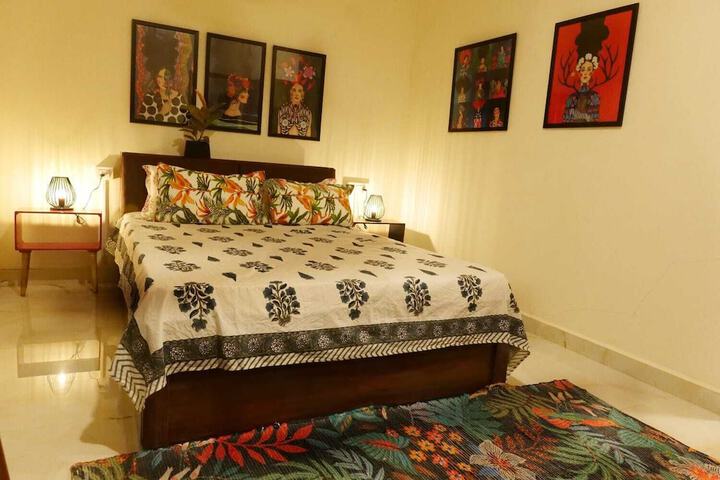 Room 15 of 31