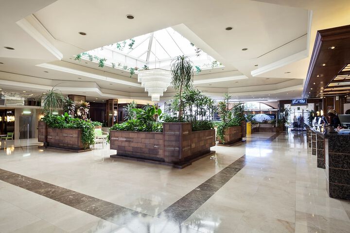 Reception hall