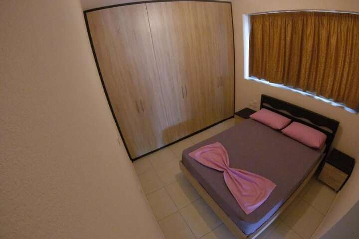 Room 4 of 55
