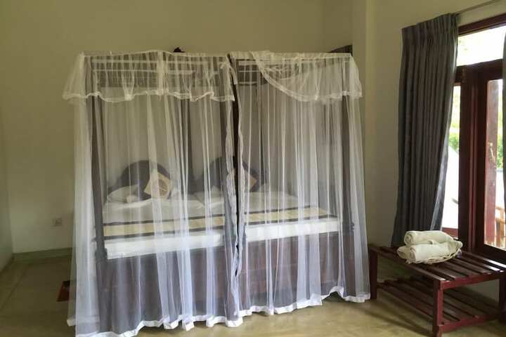 Room 34 of 118