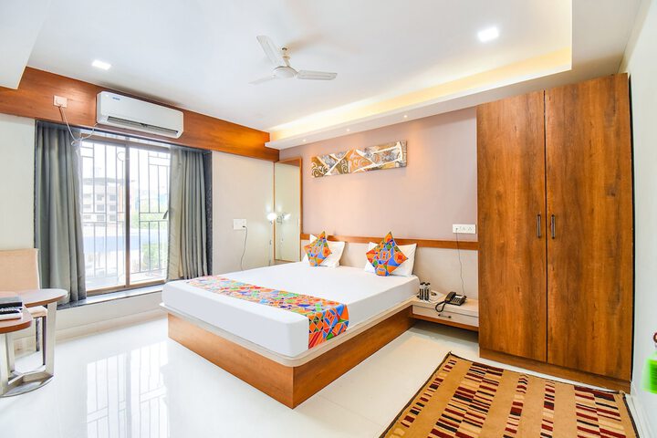 Room 15 of 29