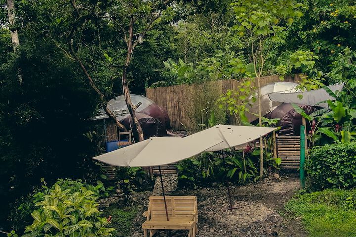 Mindo GlamBird Glamping &amp; Lodge in Mindo