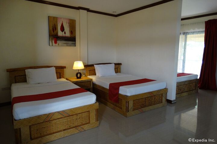 Room 8 of 70