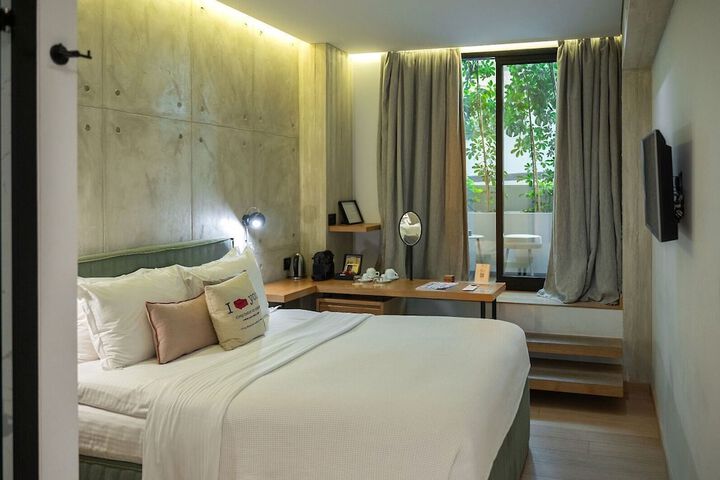 Room 20 of 52