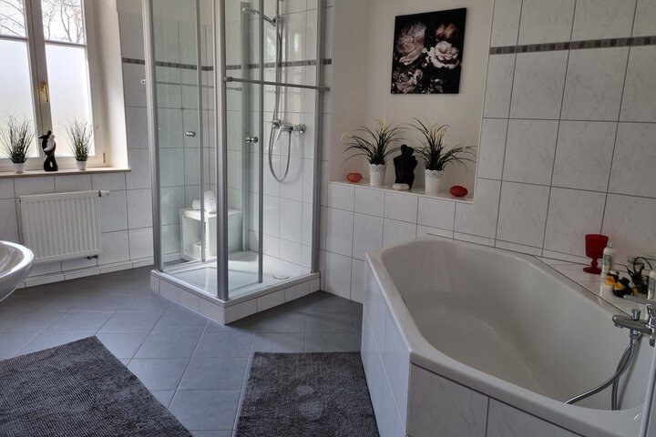 Room 48 of 108