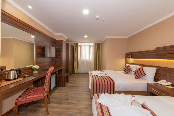 Room 12 of 46