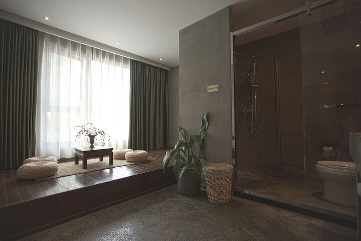 Room 10 of 58