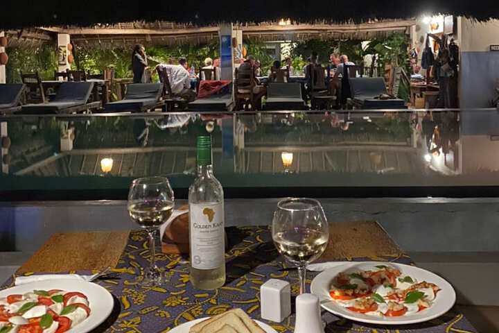Dining 34 of 72