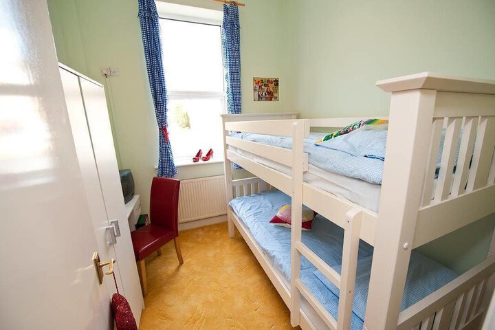 Room 17 of 50