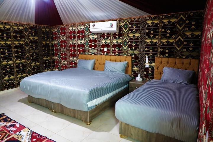 Room 12 of 38