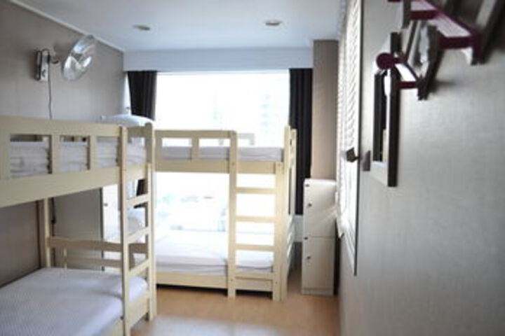 Hotel Suite Photo