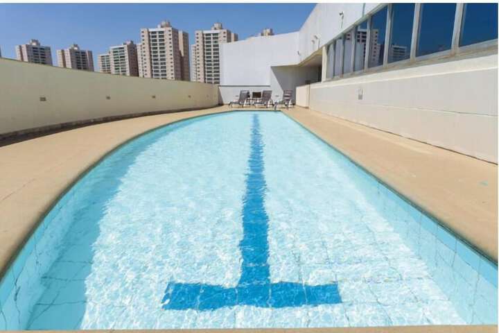 Hotel with Pool