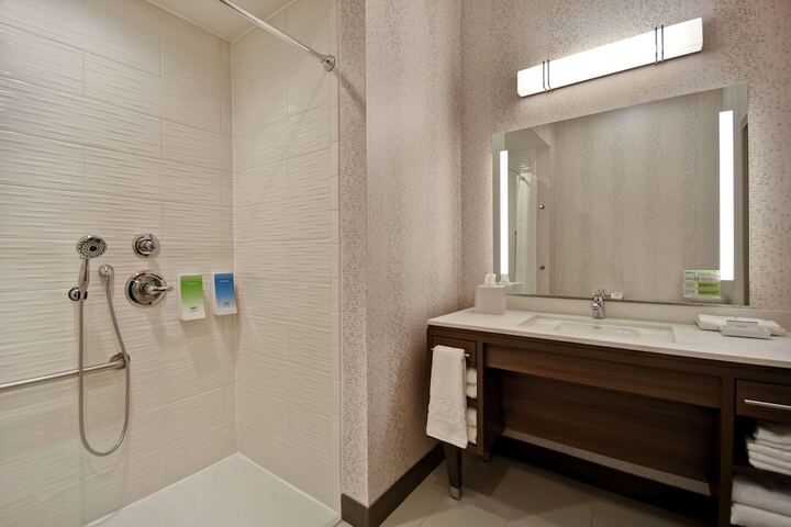 Bathroom shower