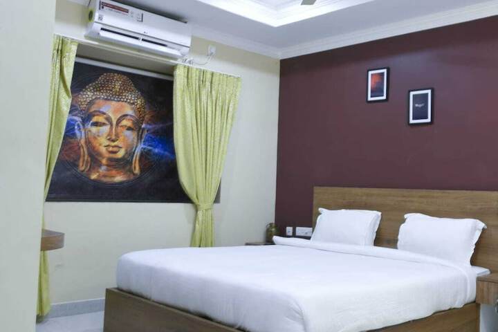 Room 17 of 39