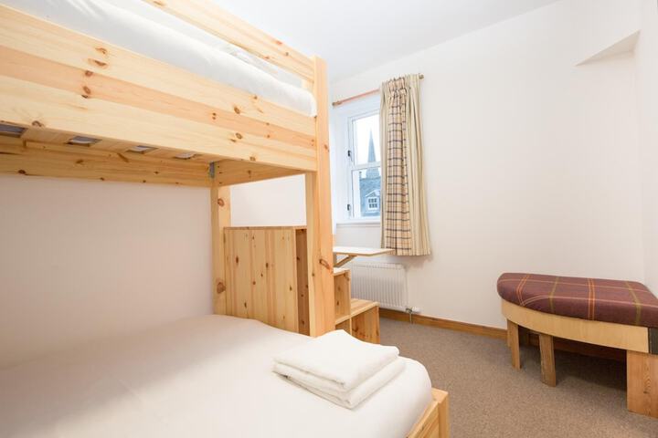 Room 15 of 45