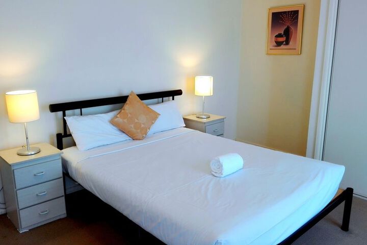 Room 8 of 38
