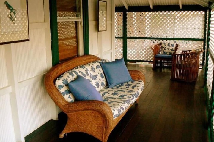 Room 7 of 34