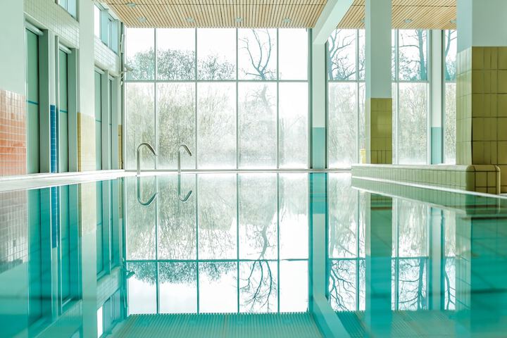 Pool Hotel