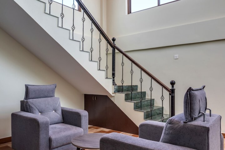 Room 23 of 66