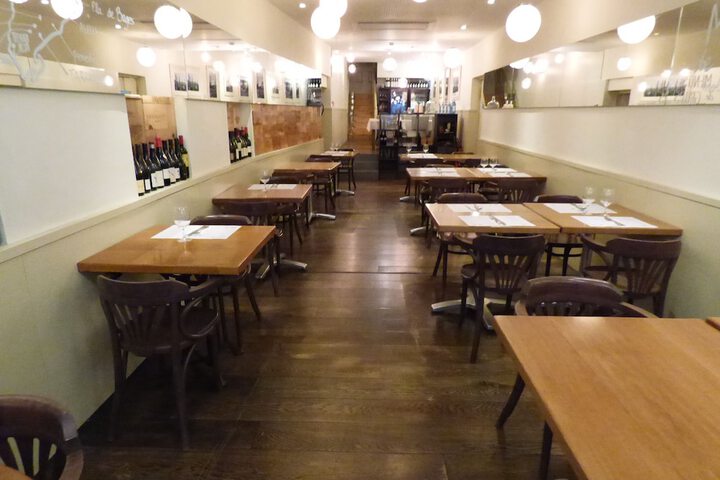 Dining 122 of 193