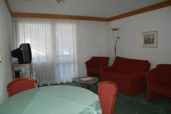 Room 23 of 45