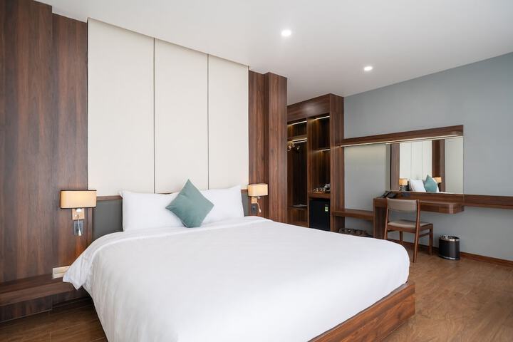 Room 40 of 93
