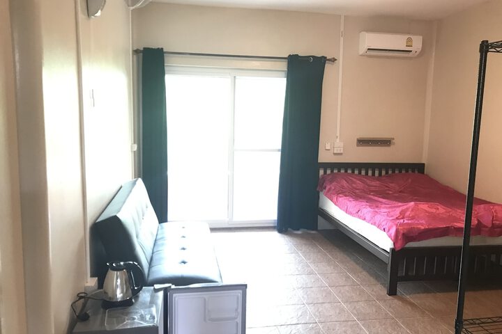 Room 3 of 21