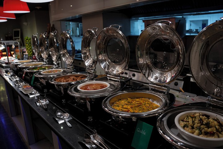 Dining 52 of 67