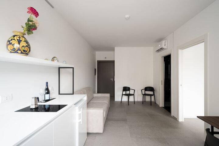 Room 53 of 160