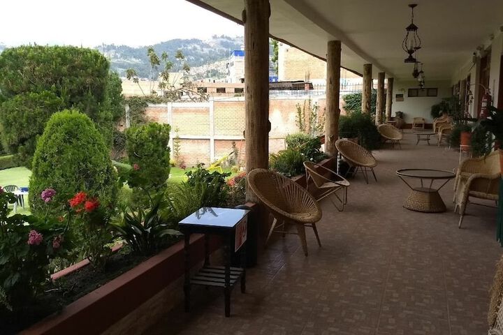 Hotel Exterior 46 of 54