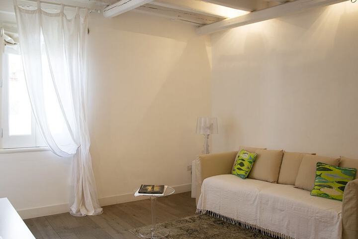 Room 20 of 68