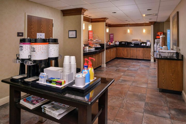 Breakfast/Coffee Service 47 of 65