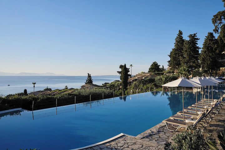 Pool 65 of 111