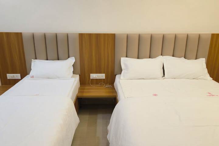 Room 13 of 45