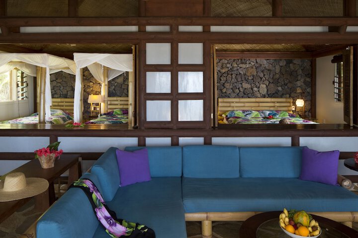 Room 33 of 89
