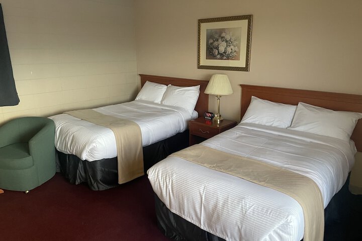 Room 3 of 47