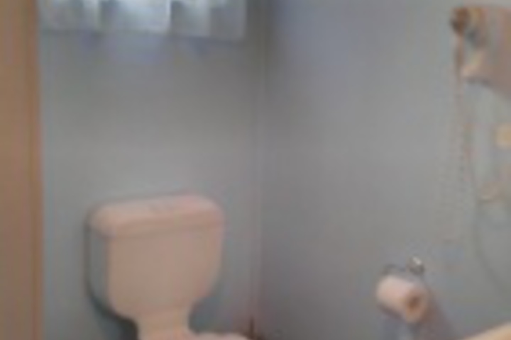 Room 295 of 300