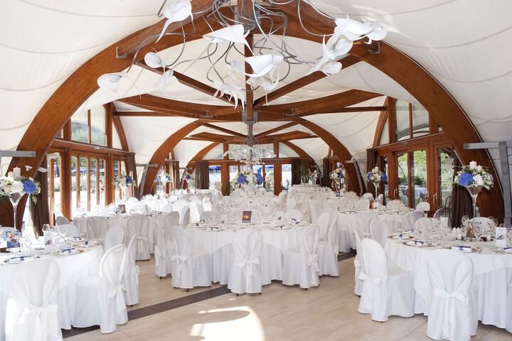 Ballroom/Hall 44 of 62