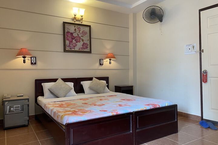 Room 14 of 43
