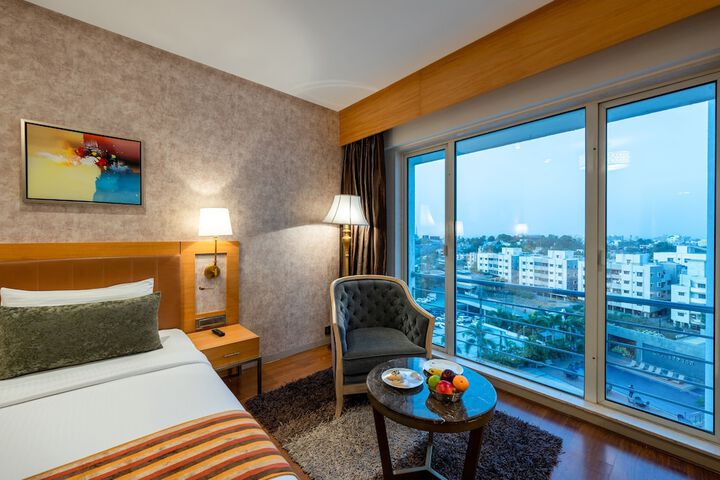 Room 21 of 56