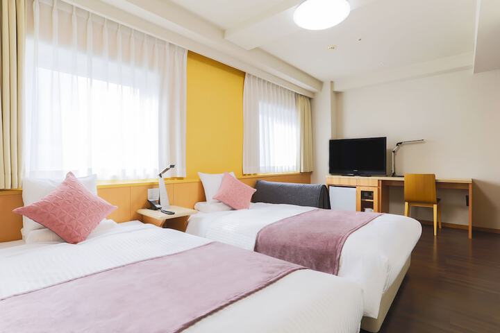 Room 20 of 83