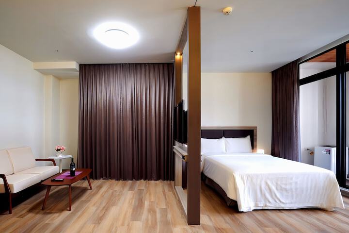 Room 37 of 155